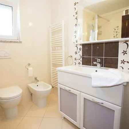 Hope Vi Apartment Porec